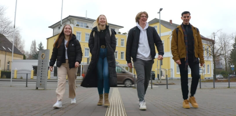 Pflegeakademie St. Anna Papenburg - Direkt bewerben!